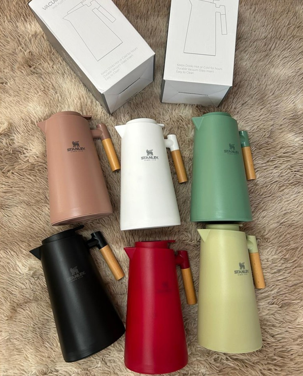 Termo de Vidrio Jarra Nordica con Termometro Led Stanley 1L Bordo (sin garantía)