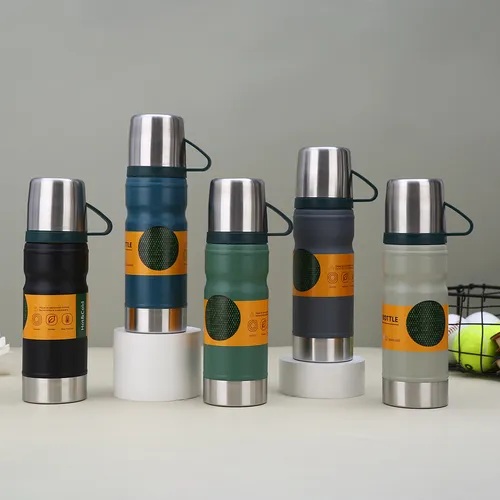 Termo 680ml Stanley + 3 Tazas Termicas Gris Oscuro MG-10059