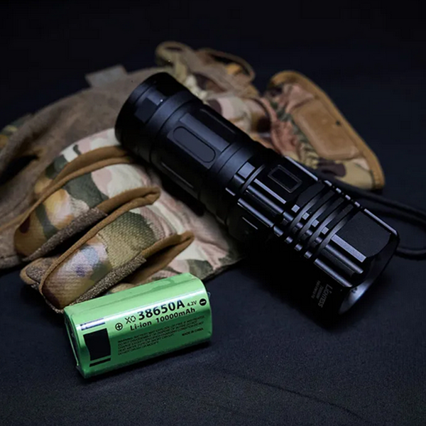 Linterna Tactica con Zoom y Power Bank LN707 (5 modos)