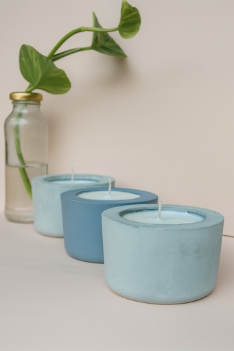 [501615] Vela aromatica de cemento en crudo 6cm de alto (cera de soja)