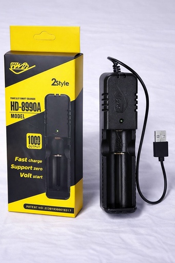 [HD-8990A LN930] Cargador Usb Universal para Pila Tactica / Bateria 18650 22650 26650 26700